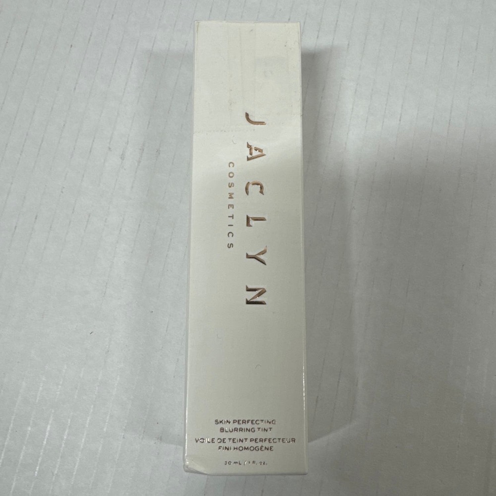 JACLYN COSMETICS Skin Perfecting Blurring Tint‎ Smooths RICH 1 Oz NIB